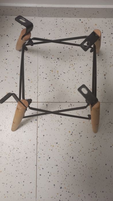 Stelaż, nogi, rama krzesła