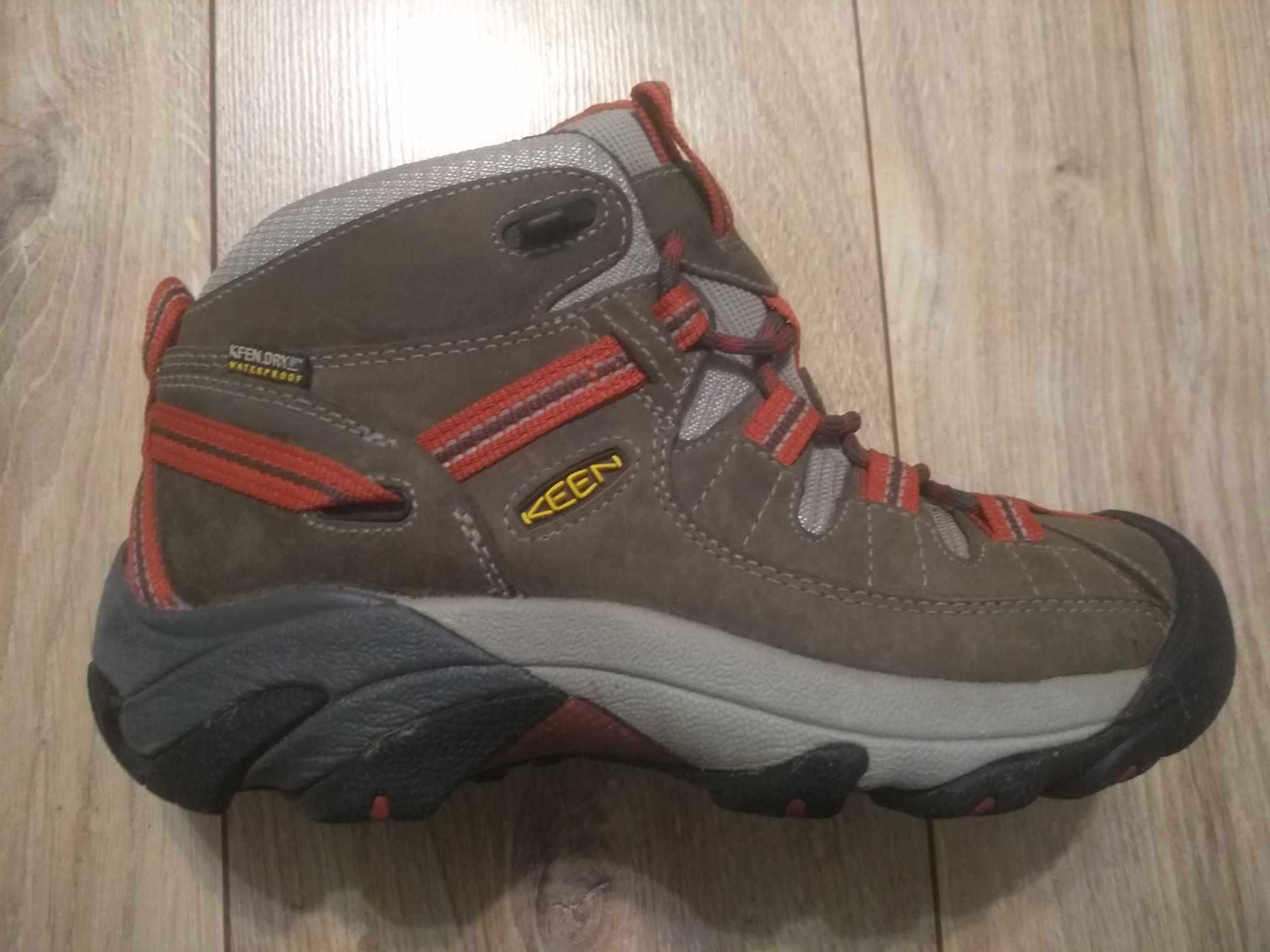 KEEN Targhee II Wodoodporne buty trekkingowe 37,5