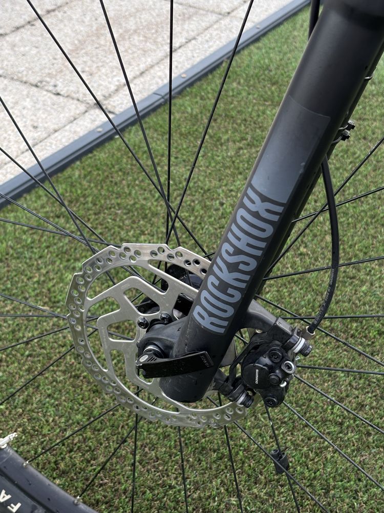 Specialized Rockhopper – Tamanho M – Pronta a rolar!