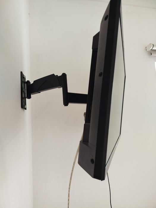 Suporte de parede para TV