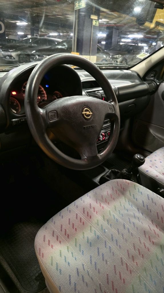 Corsa 1.7 Isuzu Diesel