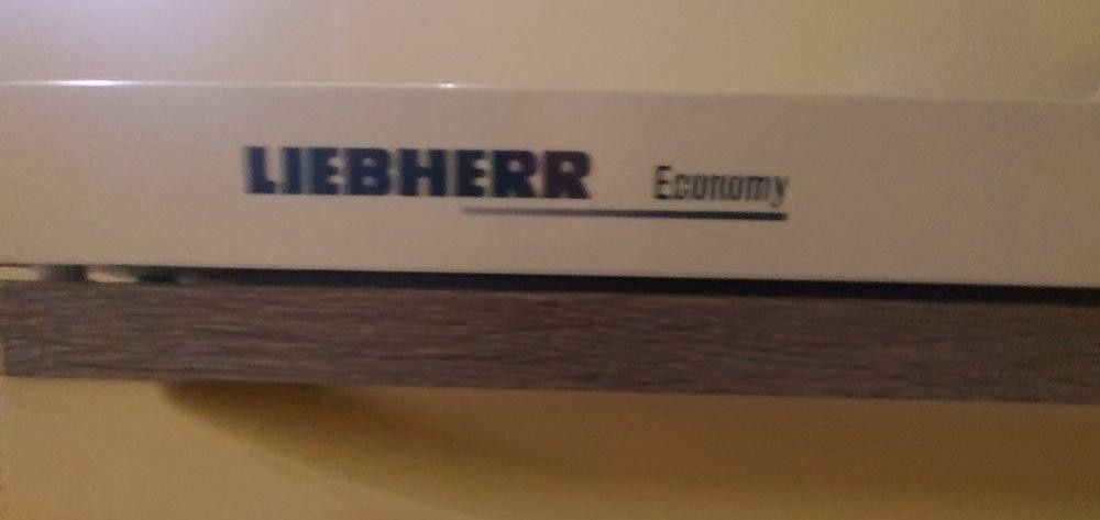 Продам холодильник LIEBHERR Economu.