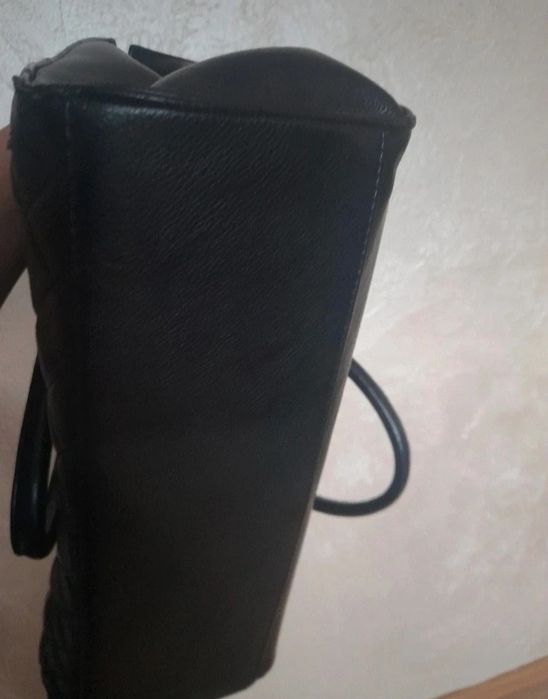 Czarna torebka witchen pikowana