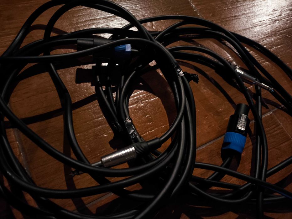 Cabos de som para colunas 2 cabos