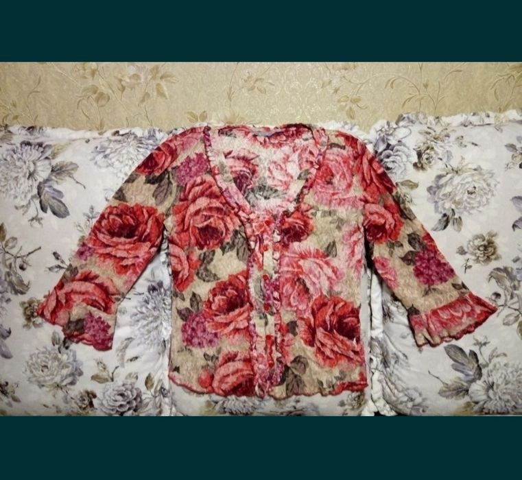 блузки женские р.48 и р.50