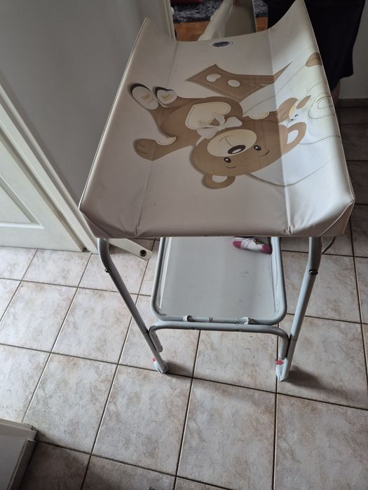 Przewijak z wanienka