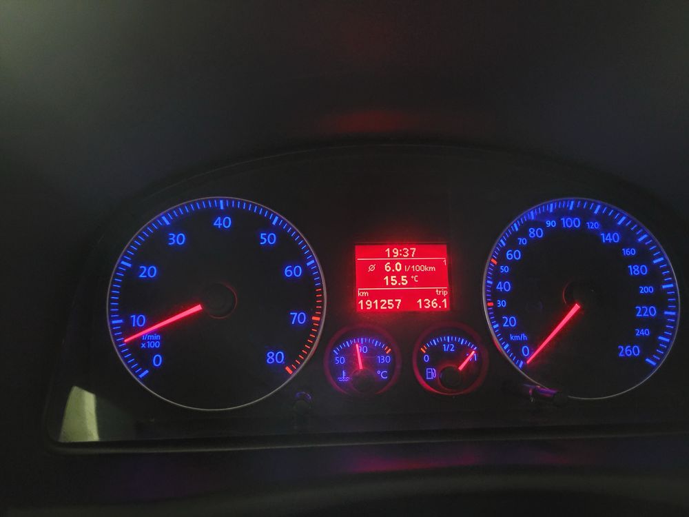 Volkswagen Touran MPI 7 osobowy