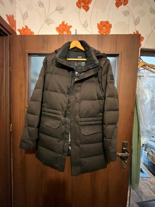 Hugo Boss kurtk ocieplana brązowa rozmiar L