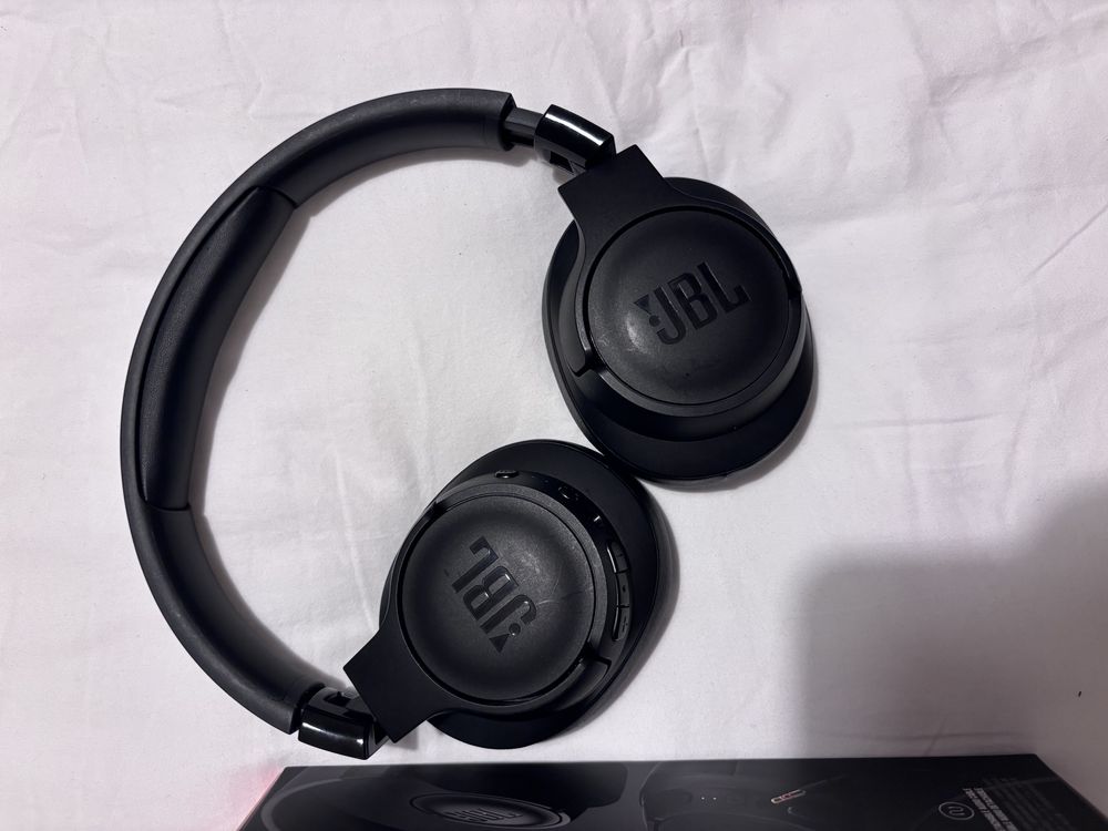 Headphones JBL Tune 760nc - com fatura