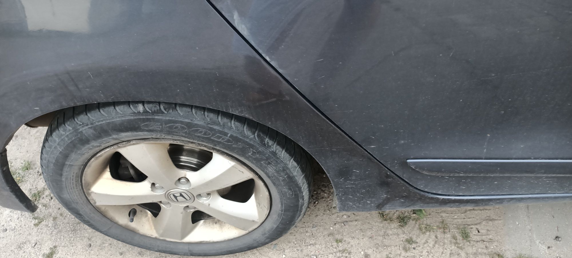 Honda FRV uszkodzony silnik