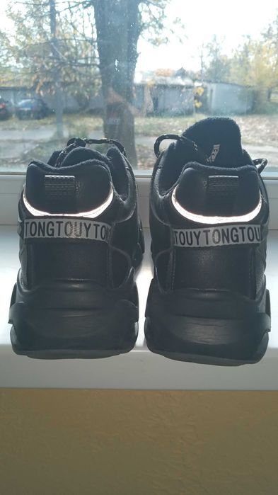 Кросівки демісезонні на хлопчика підлітка 38 р. (24см)