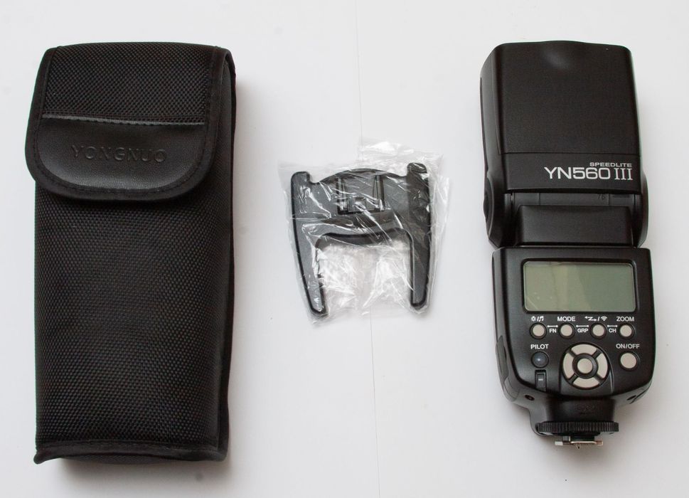 Спалах Yongnuo YN560 III для Canon Nikon Sony