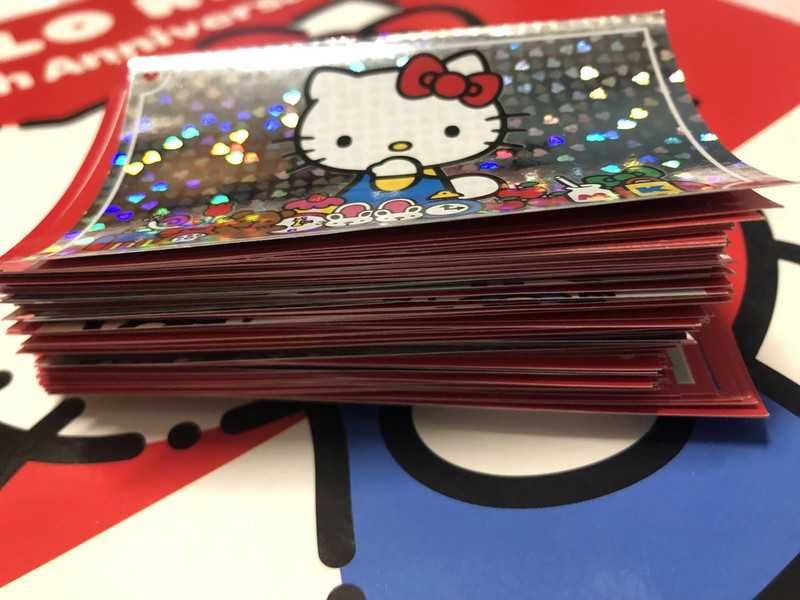 Vendo Cromos Hello Kitty 50th Anniversary Panini