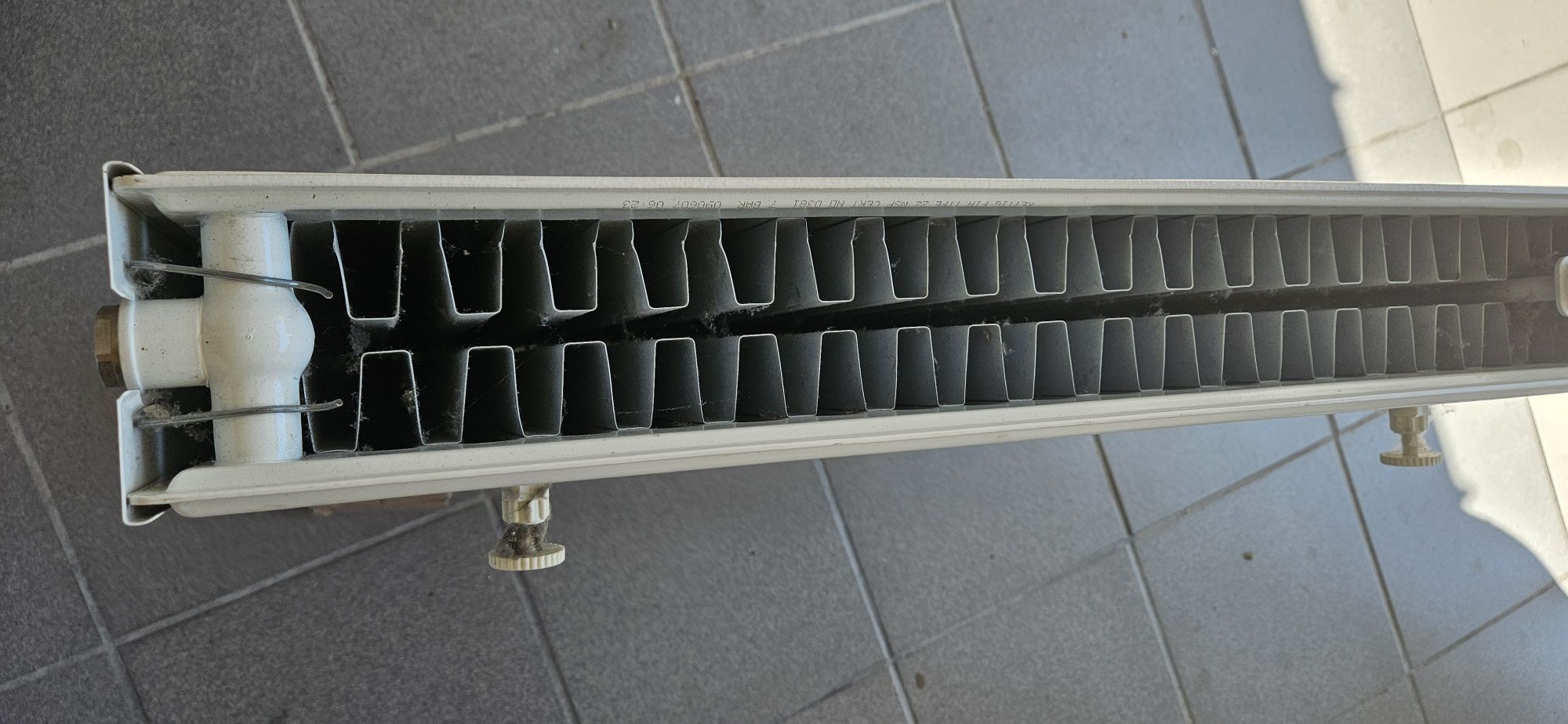 Sprzedam grzejnik aluminiowe w bardzo dobrym stanie.