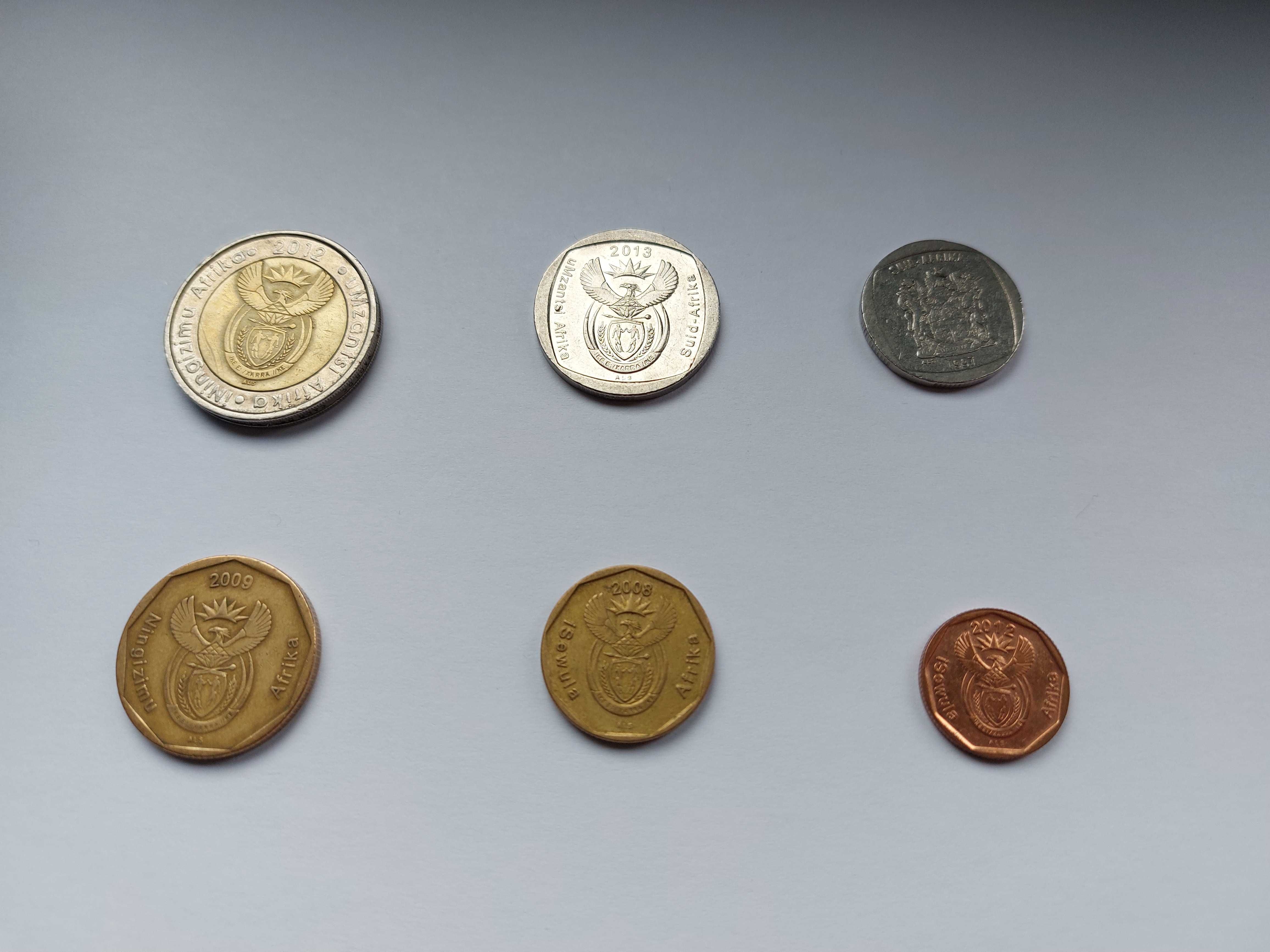 Moedas Estrangeiras (Rep. Dominicana, Africa do Sul, Croácia, França)