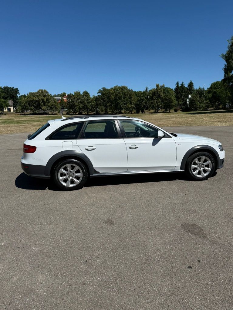 Audi a4 B8 Allroad*12r lift*2.0tdi*177km*S-Line*tylko 155tkm*