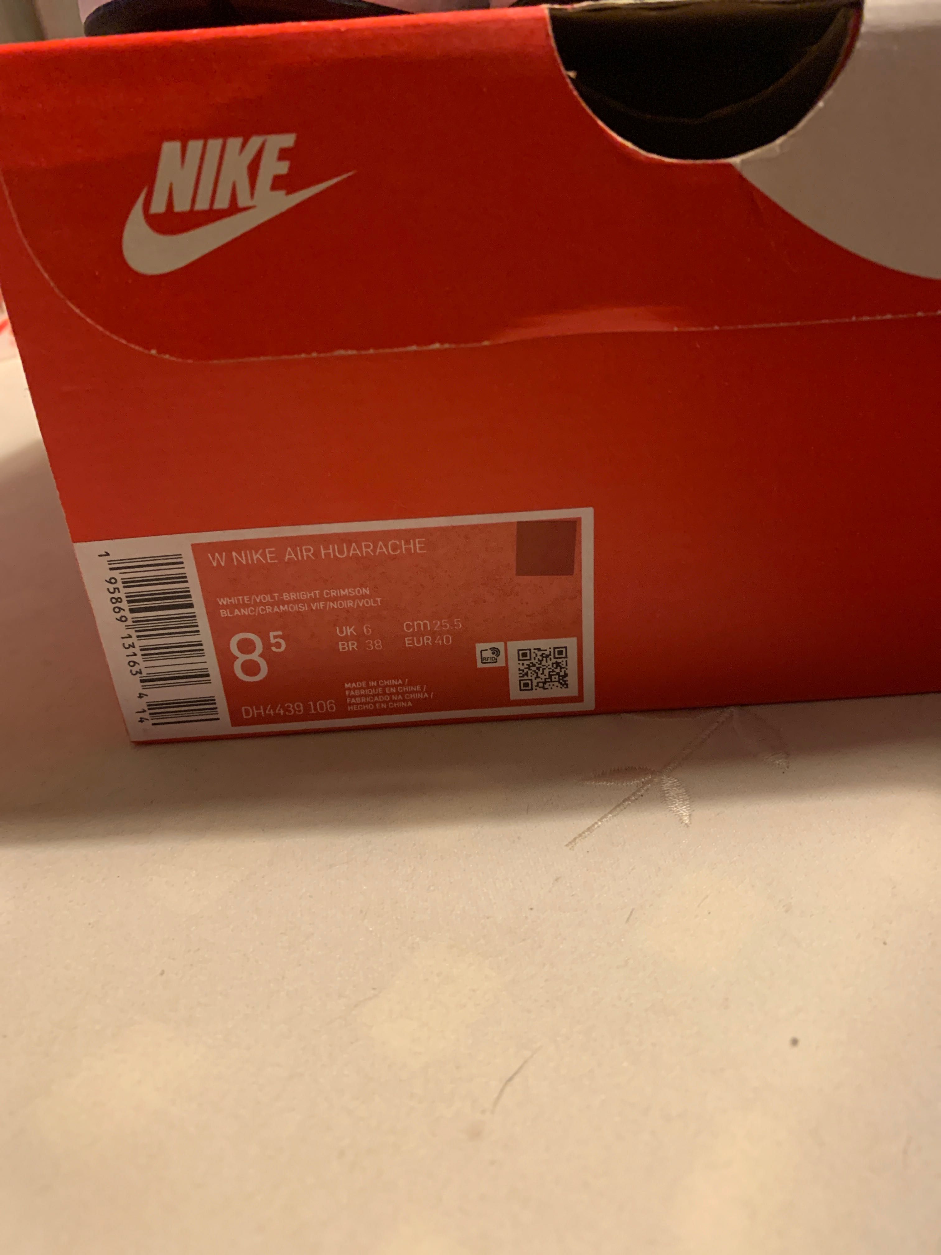 Nike Huarache *NOVO*