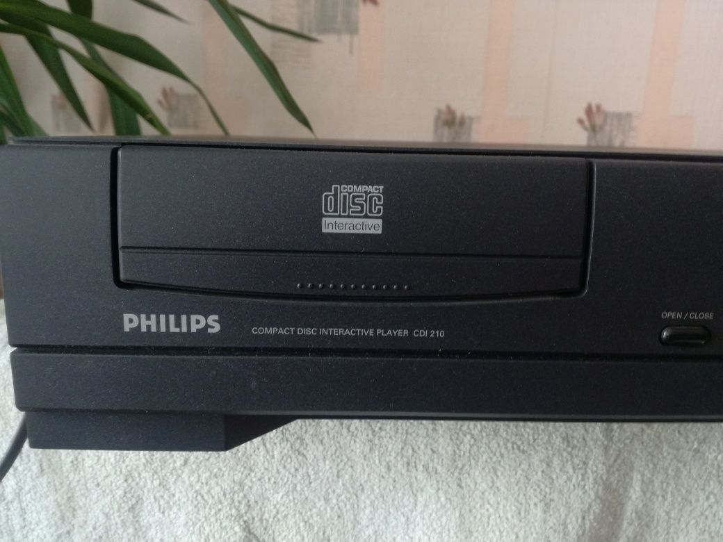 Philips Cdi 210 MPEG VIDEO cd konsola