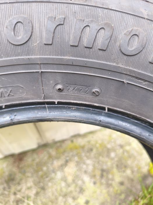 Opony zimowe 225x65x16c. 4 sztuki