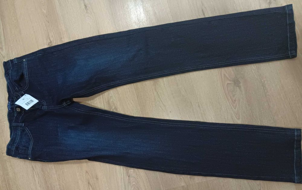 Calças de ganga de criança