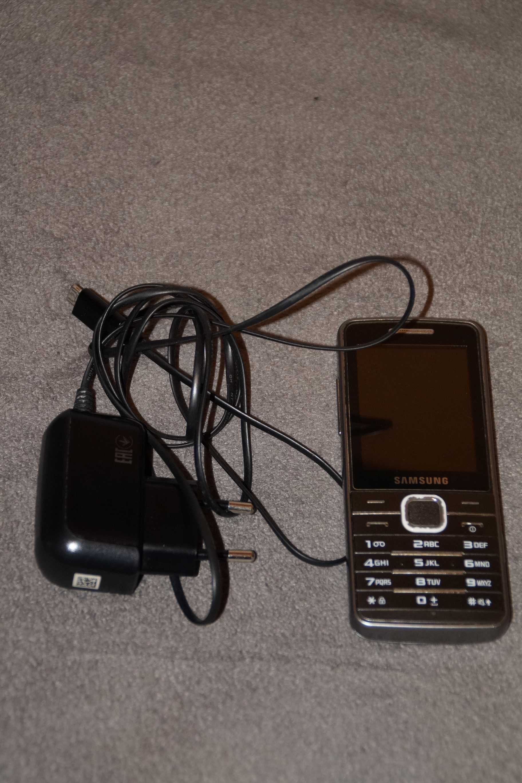 Samsung GT-S5611