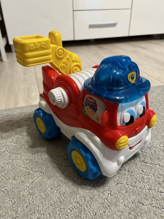 Clementoni wóz strażacki Adaś