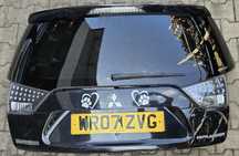 Mitsubishi Outlander II 2 Klapa tył tylna szyba
