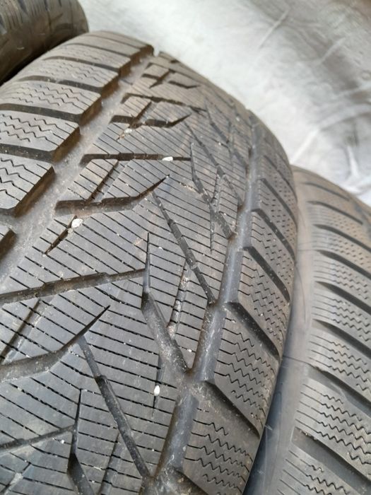 235/65 r17 Шини зимові Пара Комплект