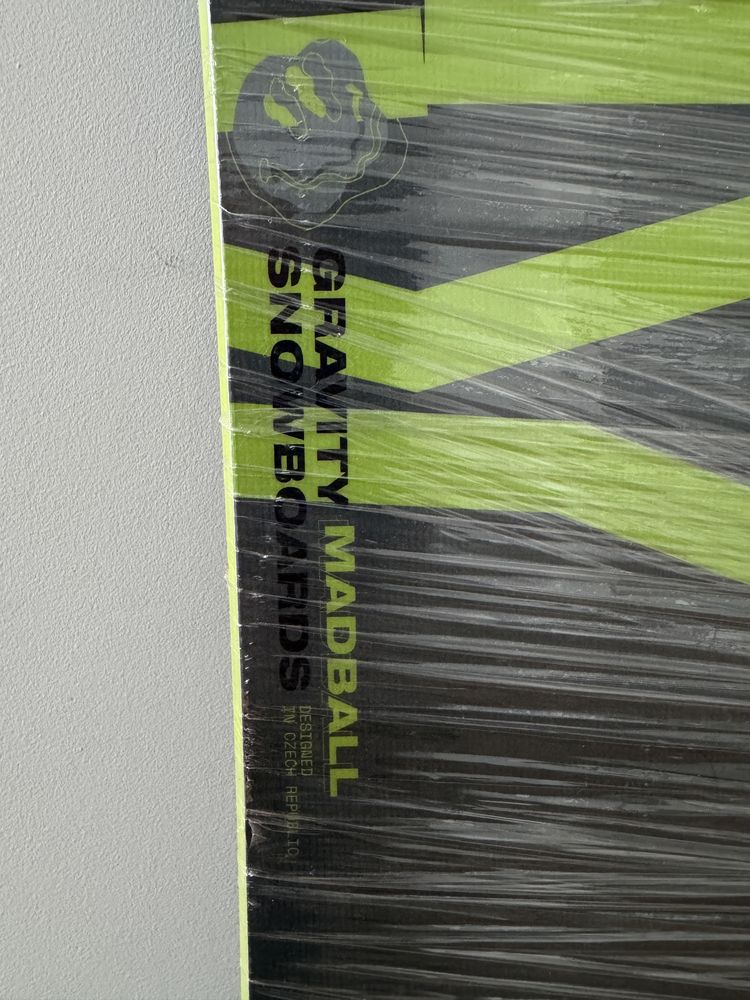 Nowa Deska Snowboardowa GRAVITY MADBALL 159 cm