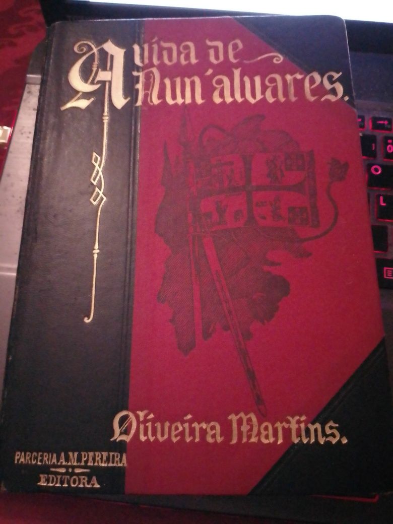 A Vida de Nuno Alvares-O.Martins4e30E-Othelo veneza-1eCBranc15EDesde2E