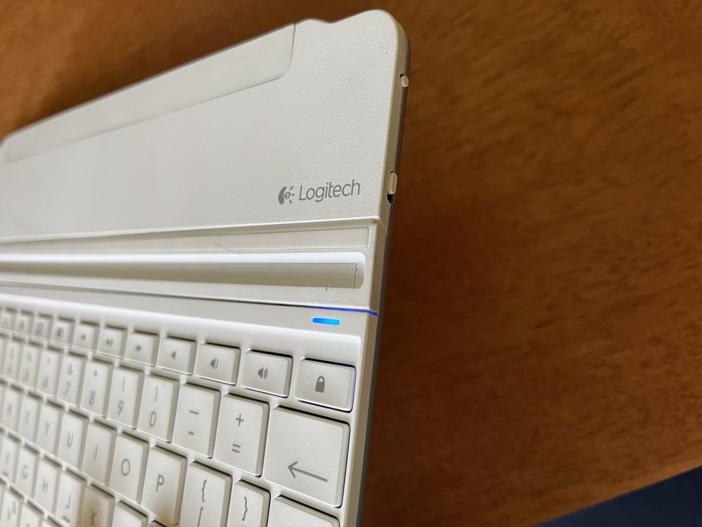 Teclado logitech bluetooth