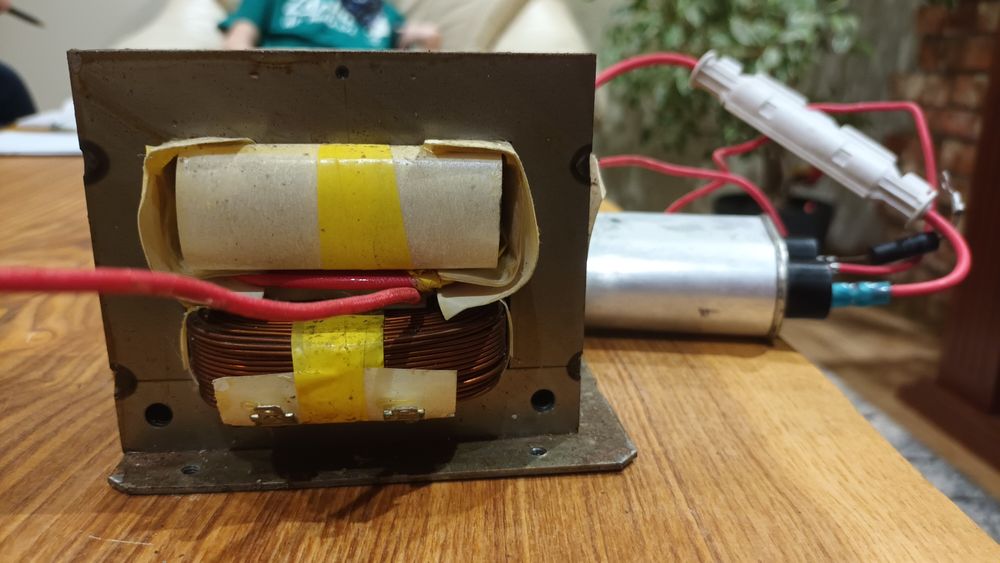 Transformator z mikrofalówki