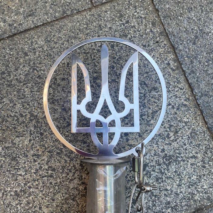 Флагшток из нержавеющей стали 3м, 4м, 5м с флагом