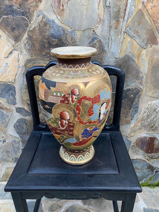 Grande Jarrão Japonês Satsuma Séc XIX Japão Assinado 47 cm