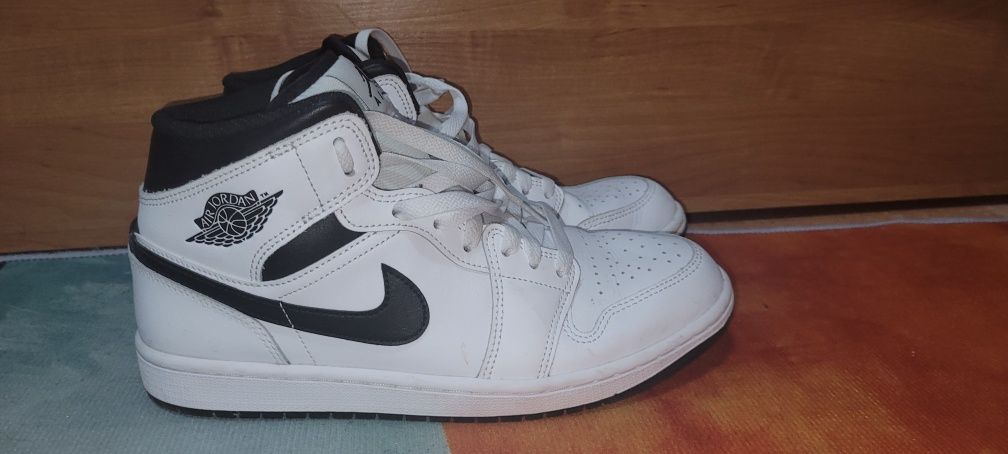 Sprzedam Air Jordan 1  (rozmiar 41)