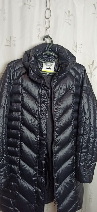 Пуховик жіночий Diadora розм М оригінал