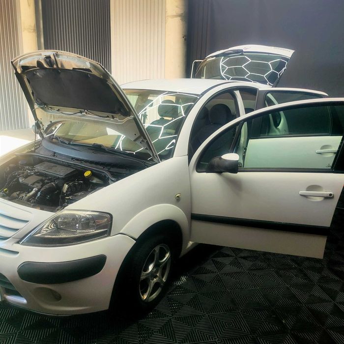 Citroën C3 impecável