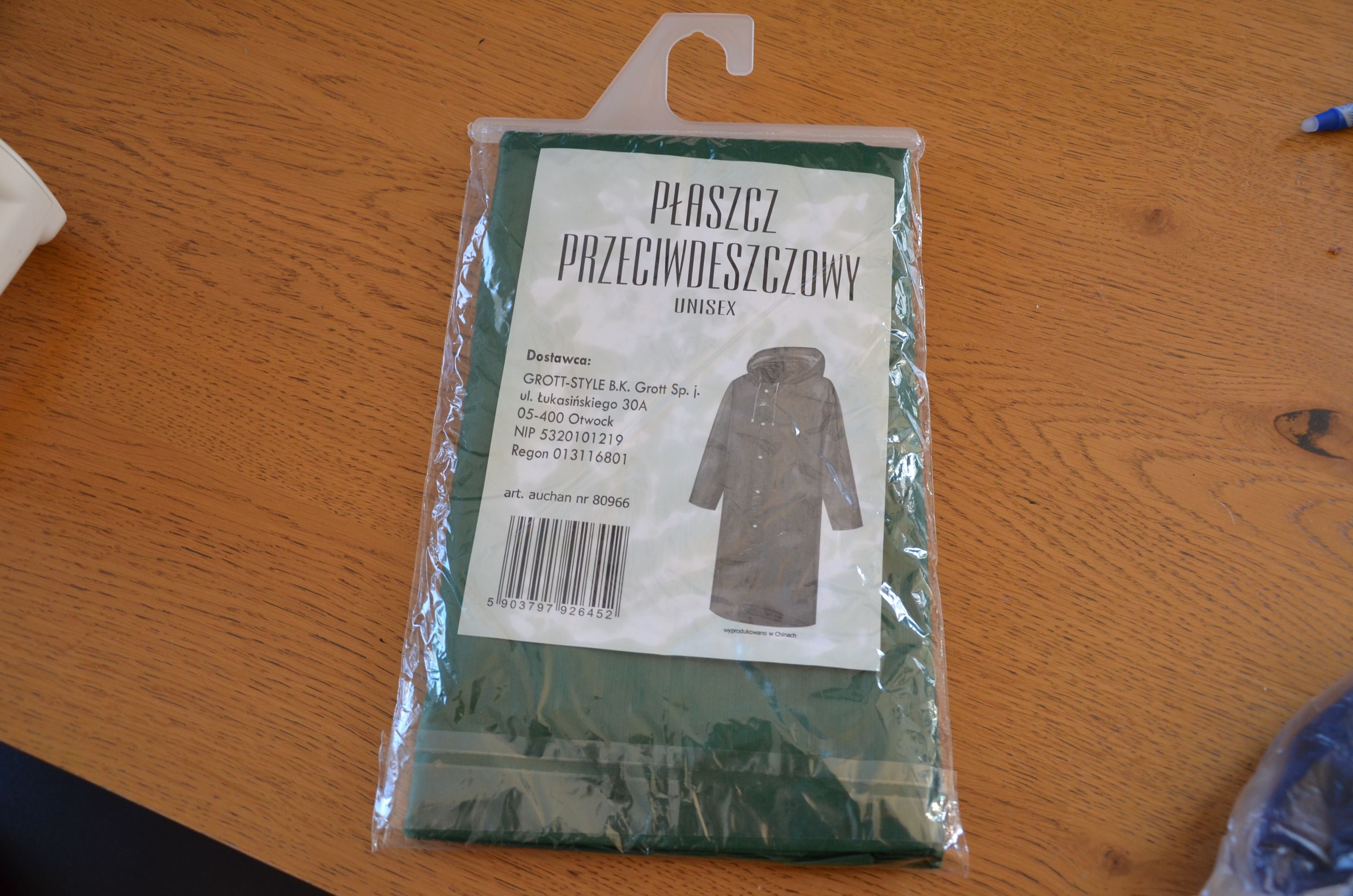 płaszcz przeciwdeszczowy nowy