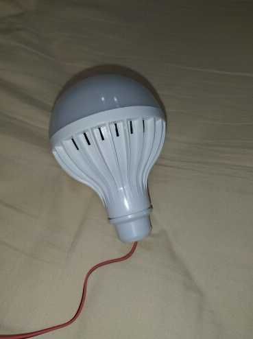 Аварійна led лампа 12v, 12w з кабелем та крабами / комплект