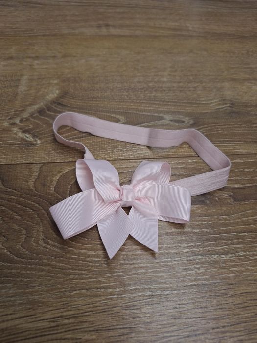 Elegancka różowa opaska gumowa z kokardką kokarda