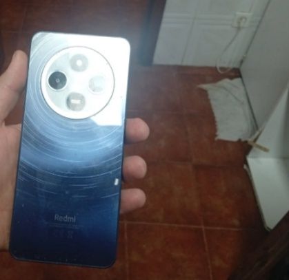 Vendo telemóvel praticamente novo