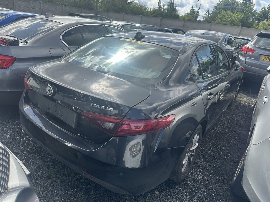 Alfa Romeo Giulia silnik 2.2d 2018r,Anglik z kluczykami