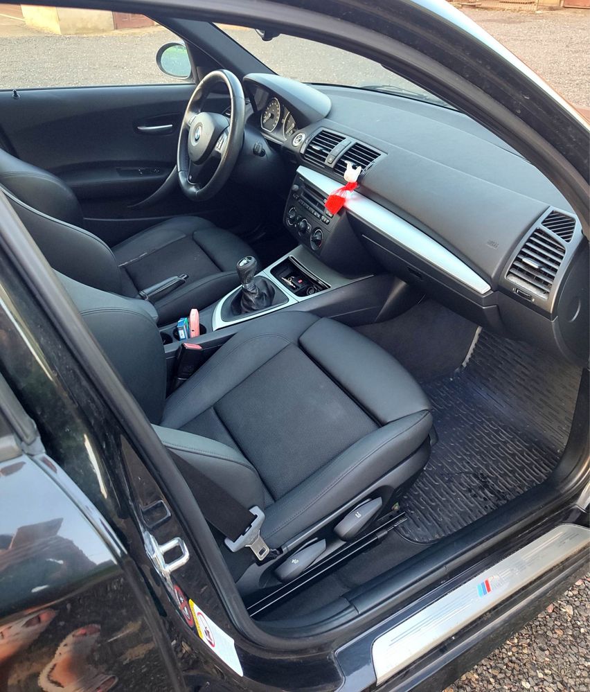 BMW 1 120d 2.0 diesel 2007r M pakiet