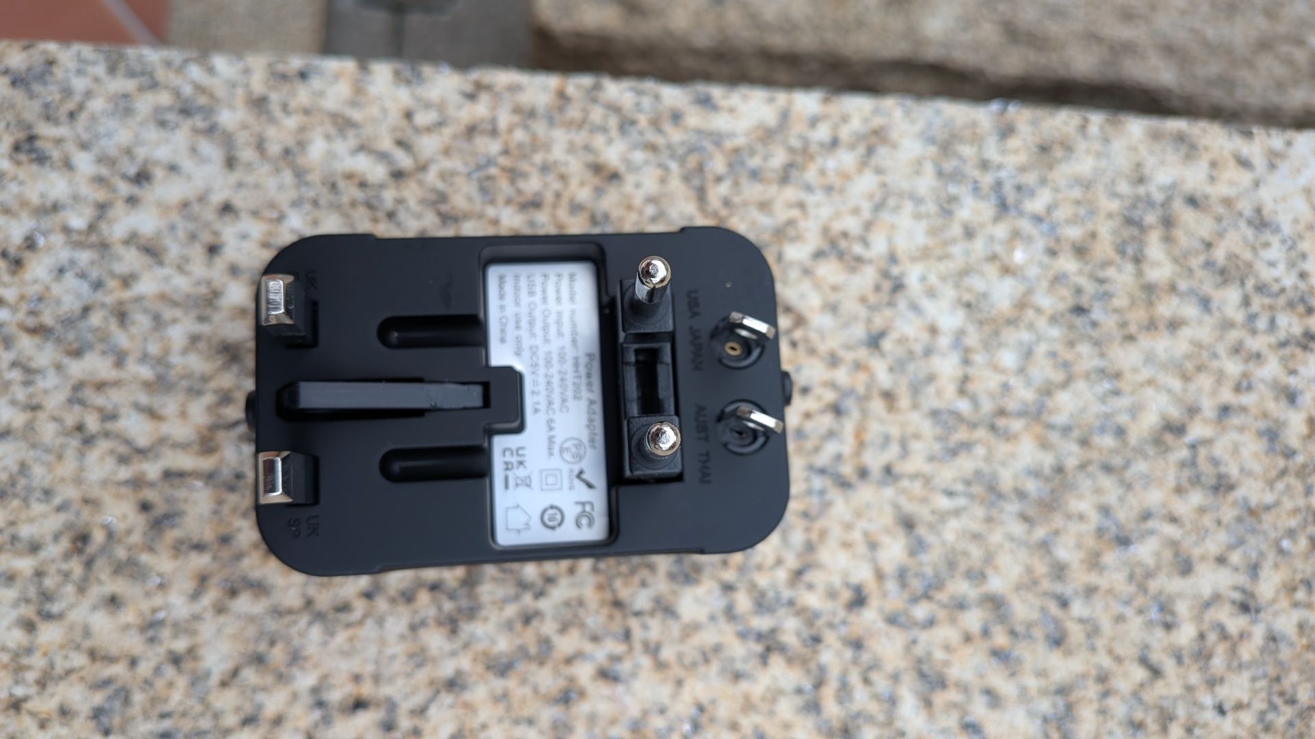 Adaptador universal de tomadas