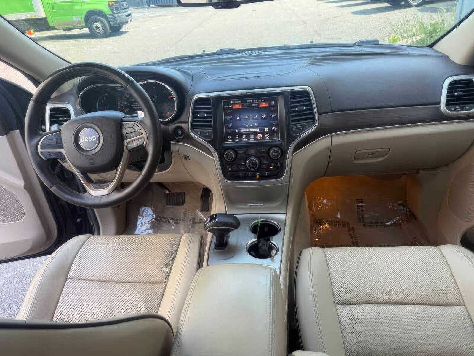 2014 Jeep Grand Cherokee Overland