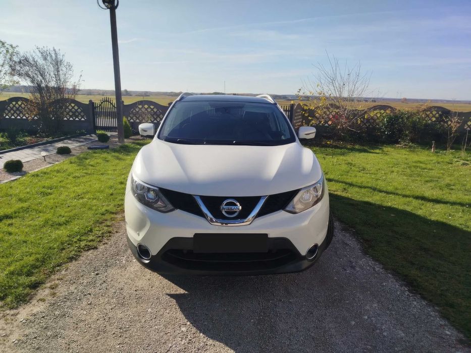 Nissan Qashqai      2016