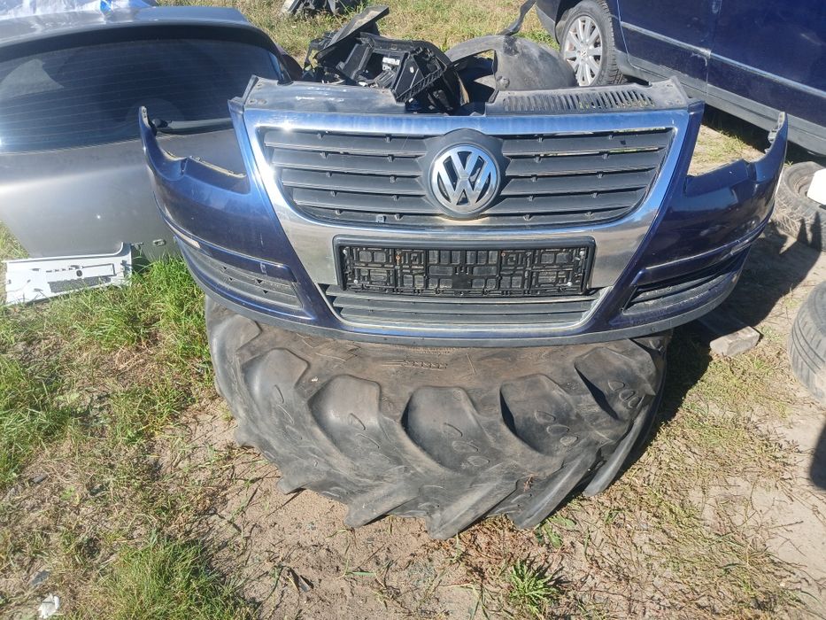 Zderzak przod przedni passat b6 ld5q