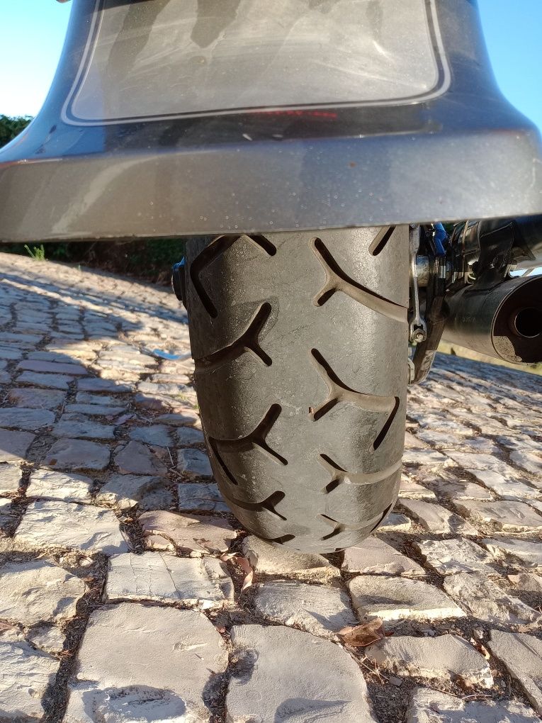 Suzuki Volusía 800