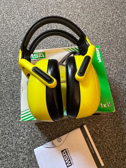 Nauszniki słuchawki ochronniki MSA