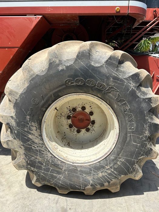 Pneus e jantes para laverda